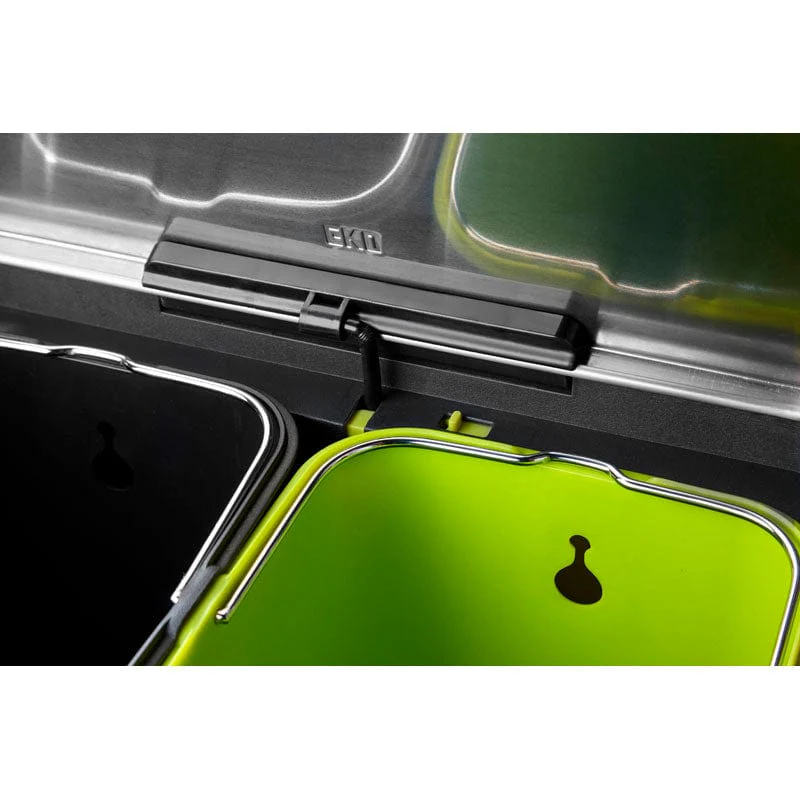 EcoCasa Dual Compartment Recycling Bin - 2x15 Litre - Image 5